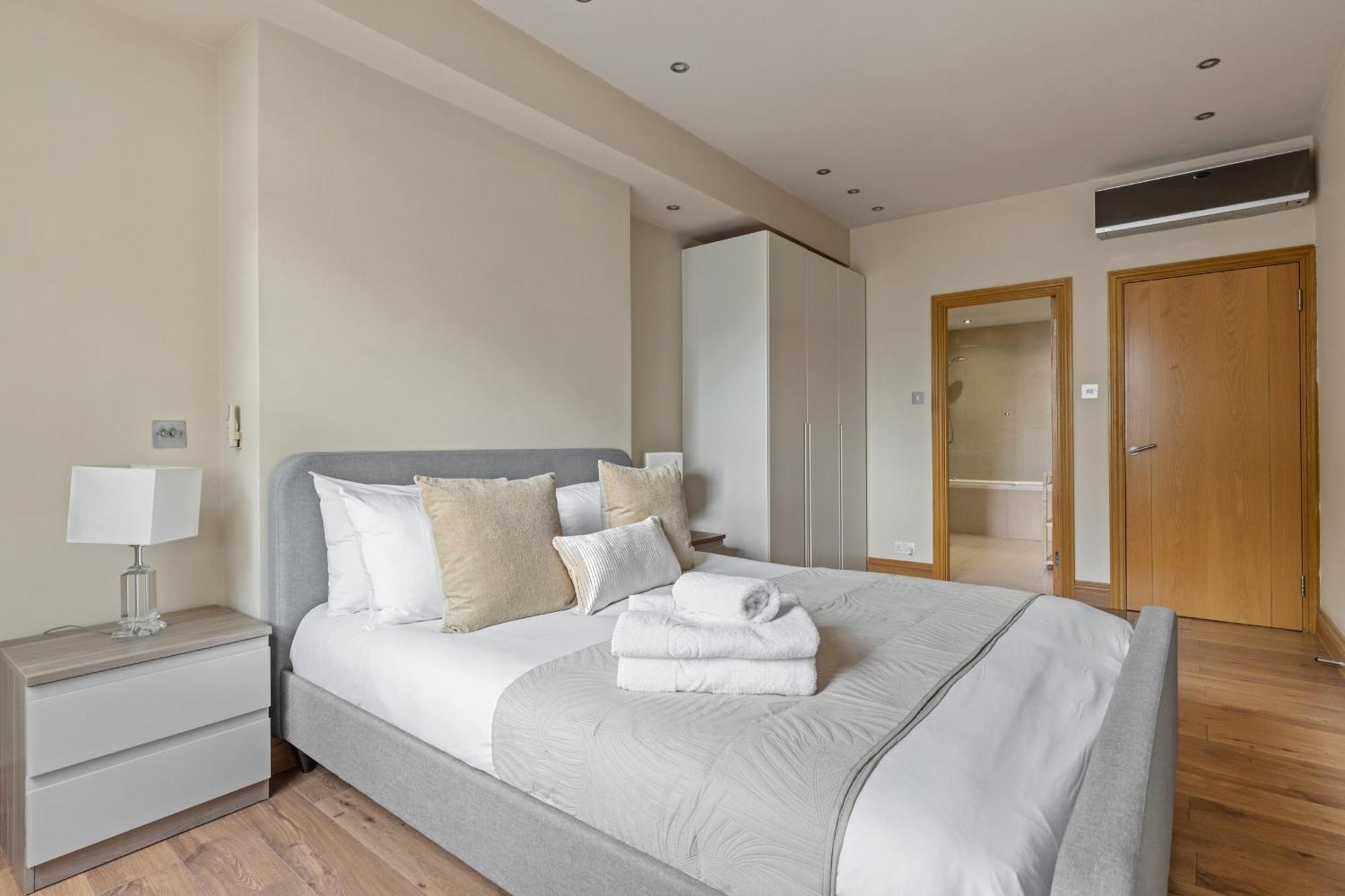 Enchanting Hideaway - La Reserve South Kensington 伦敦 外观 照片
